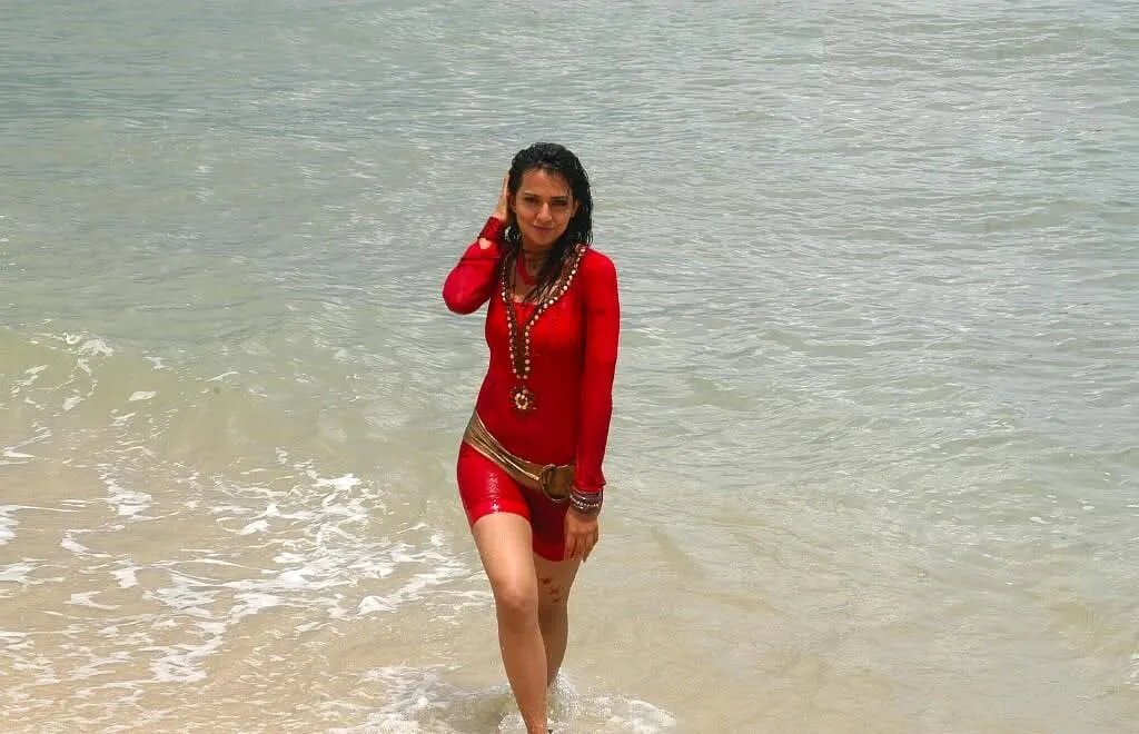 neha jhulka hd wallpapers 2